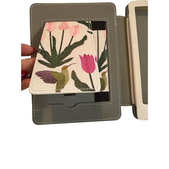 Kindle 6.8 Floral Print Faux Leather E-Reader Cover stand & Elastic Strap - Picture 4 of 5